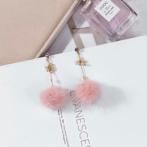 COPY - Colorful Faux Earrings - Picture 2 of 5